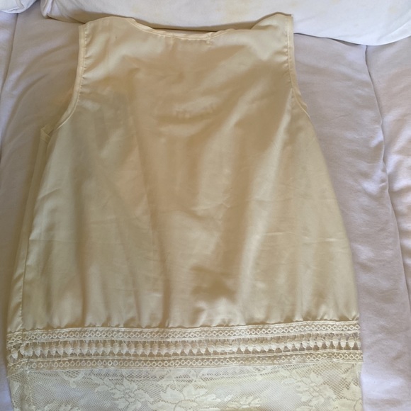 Arden Furtado top - Picture 5 of 5